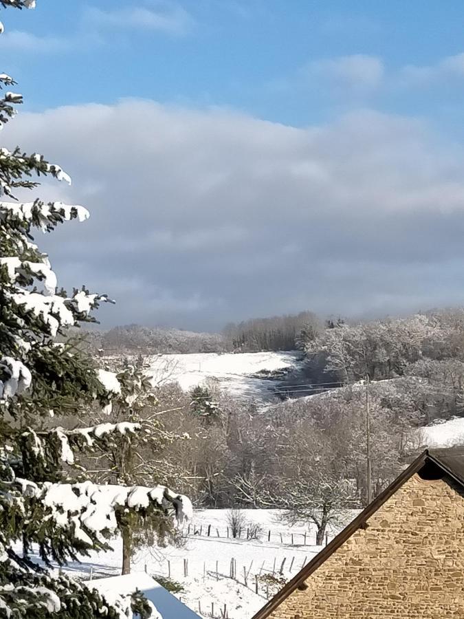 Chateau de Heaas Feas Buitenkant foto