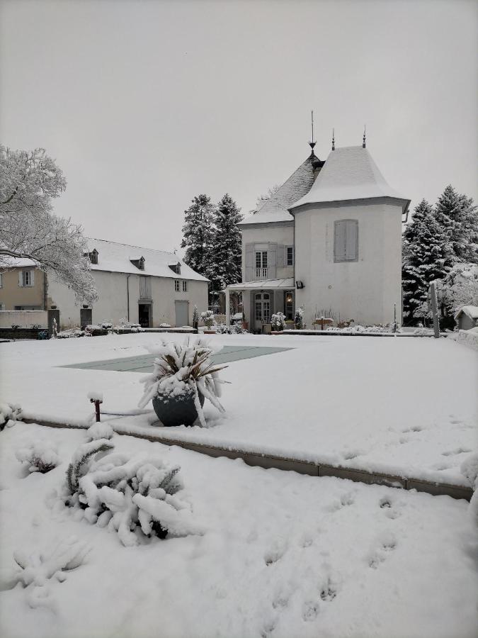 Chateau de Heaas Feas Buitenkant foto